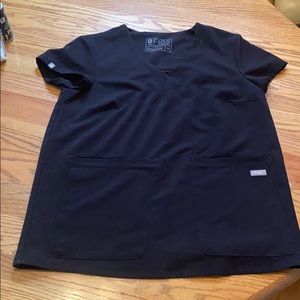 Figs scrub top two pocket xs